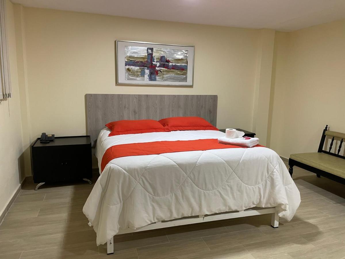 Отель Terraza Dreams Кито Экстерьер фото
