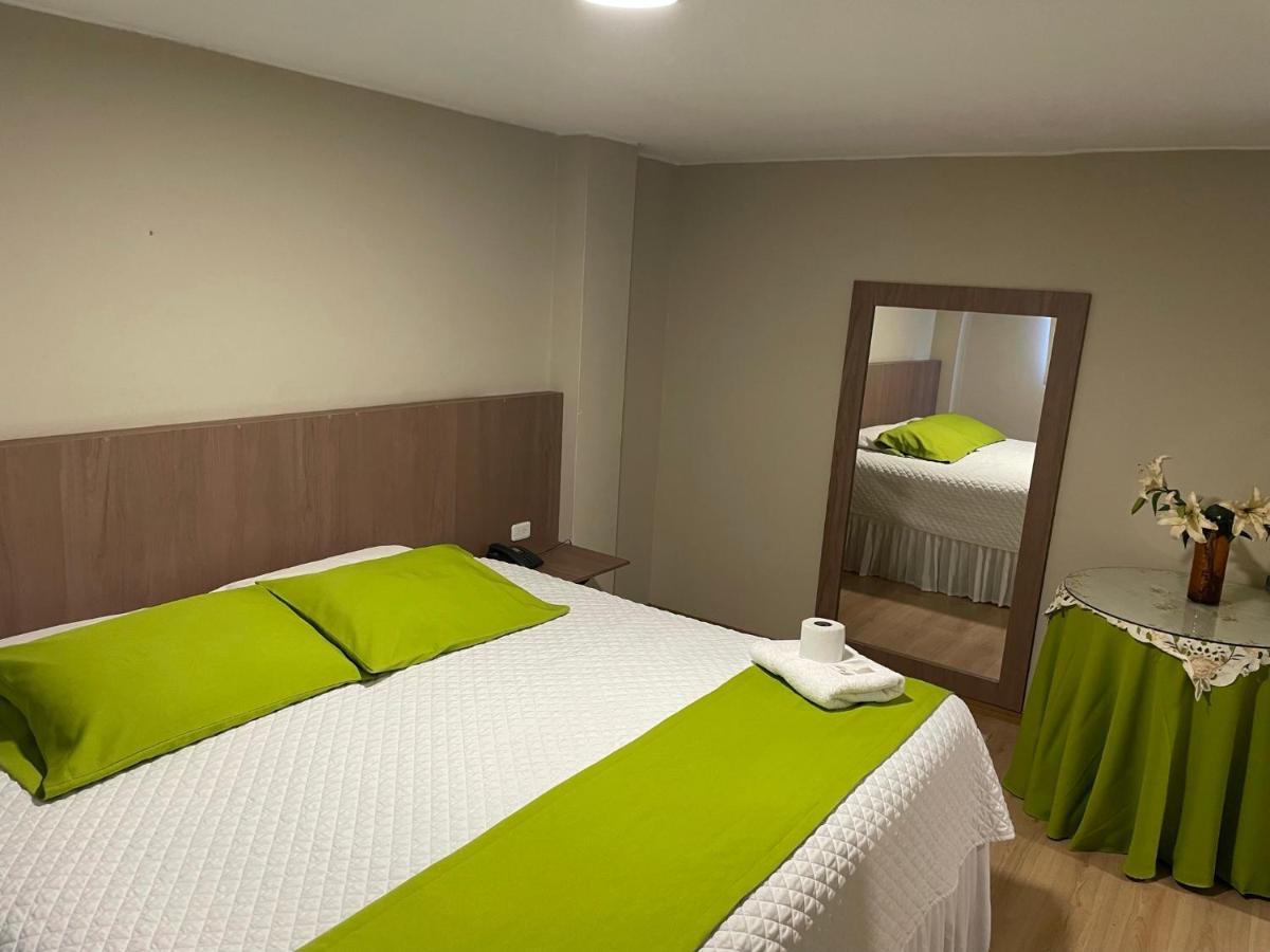 Отель Terraza Dreams Кито Экстерьер фото
